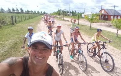 BICICLETEADA DE NIÑOS DE COLONIA DE VACACIONES DE 1º DE MAYO