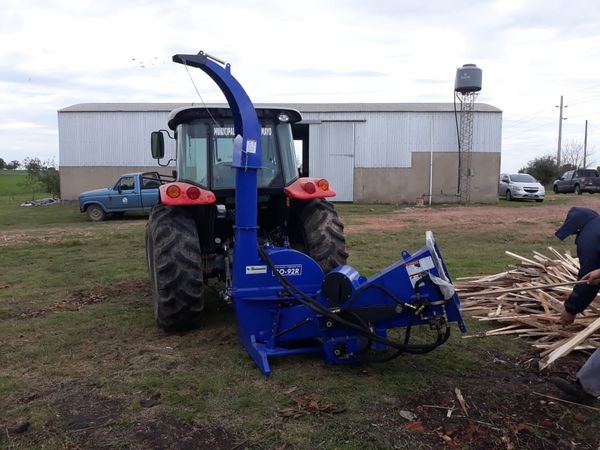 ADQUISICIÓN DE UNA CHIPEADORA NUEVA PARA TRATAMIENTO DE RESTOS DE PODA