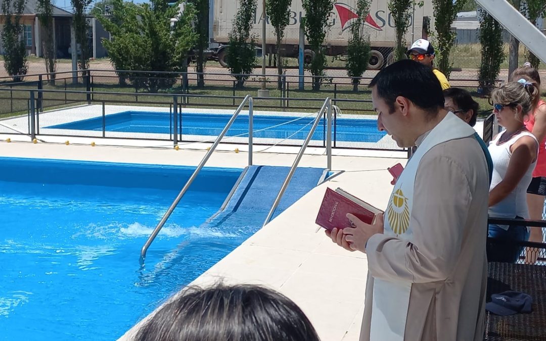 ACTO DE BENDICIÓN DE LAS AGUAS DE PILETAS MUNICIPALES