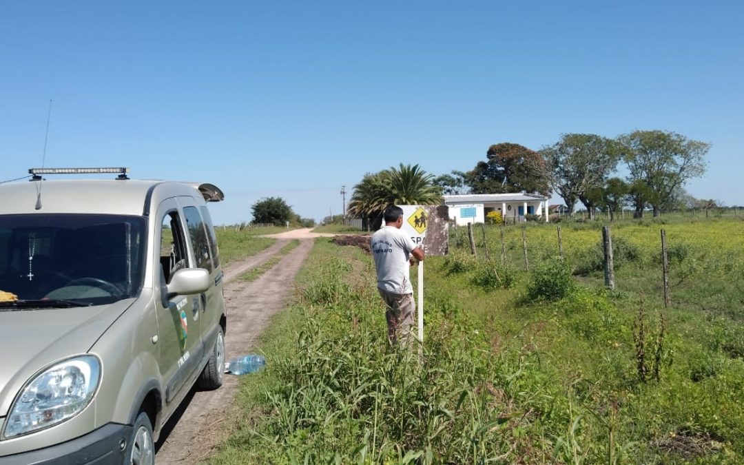 DAÑOS EN LA SEÑALIZACIÓN VIAL INFORMATIVA PRÓXIMA A UNA ESCUELA