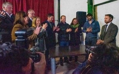 1º DE MAYO PRESENTE EN EL ACTO DE FIRMA DE ACTA DE INICIO DE OBRA DE ASFALTO DE RUTA Nº 23 Y FIRMA DE CONVENIO CON IAPV PARA CONSTRUCCIÓN DE 15 VIVIENDAS