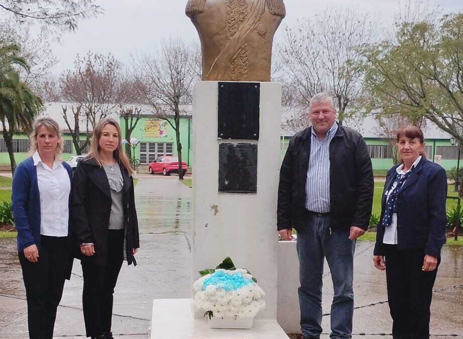 HOMENAJE AL GRAL. JOSÉ DE SAN MARTÍN